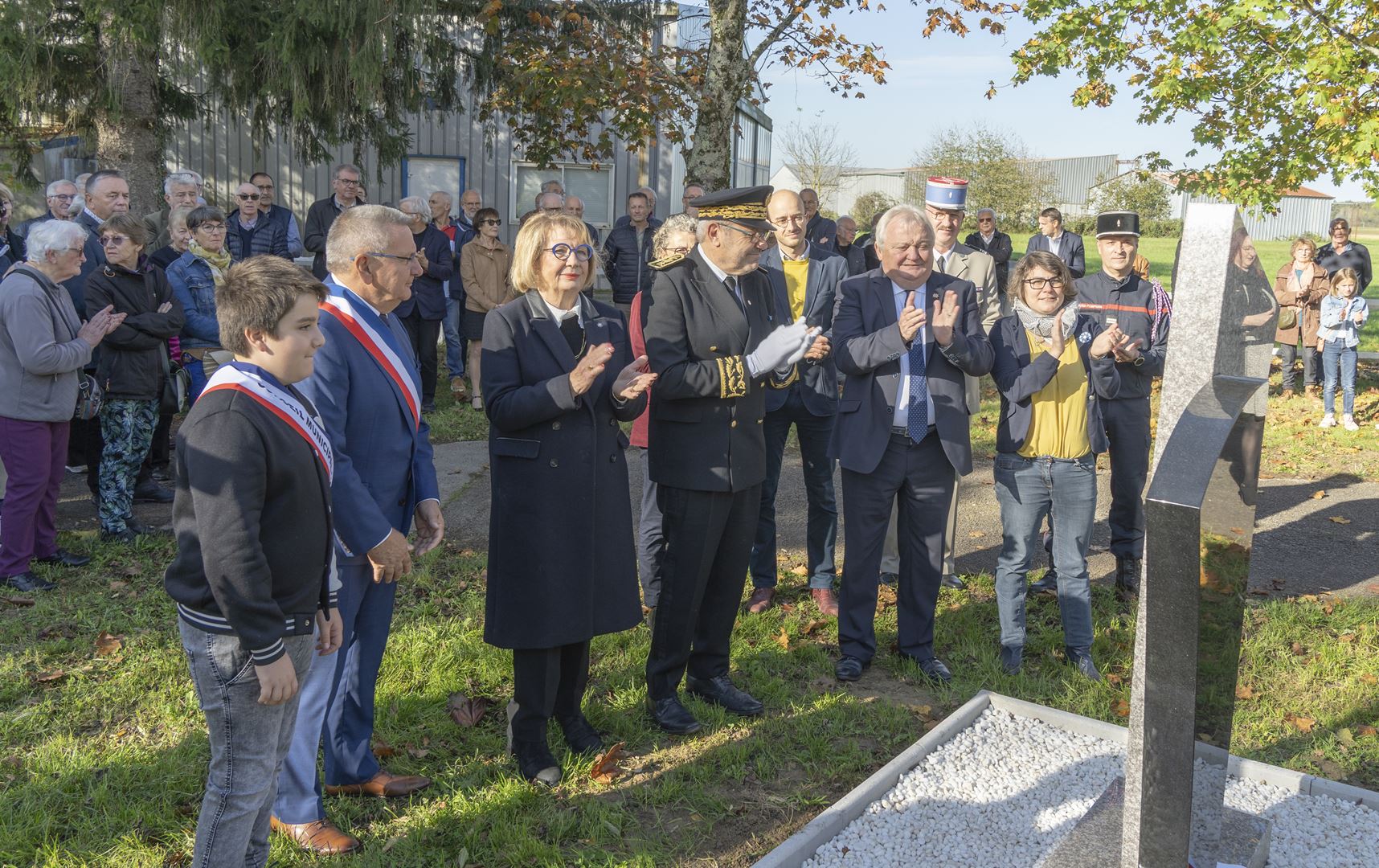 Inauguration stèle