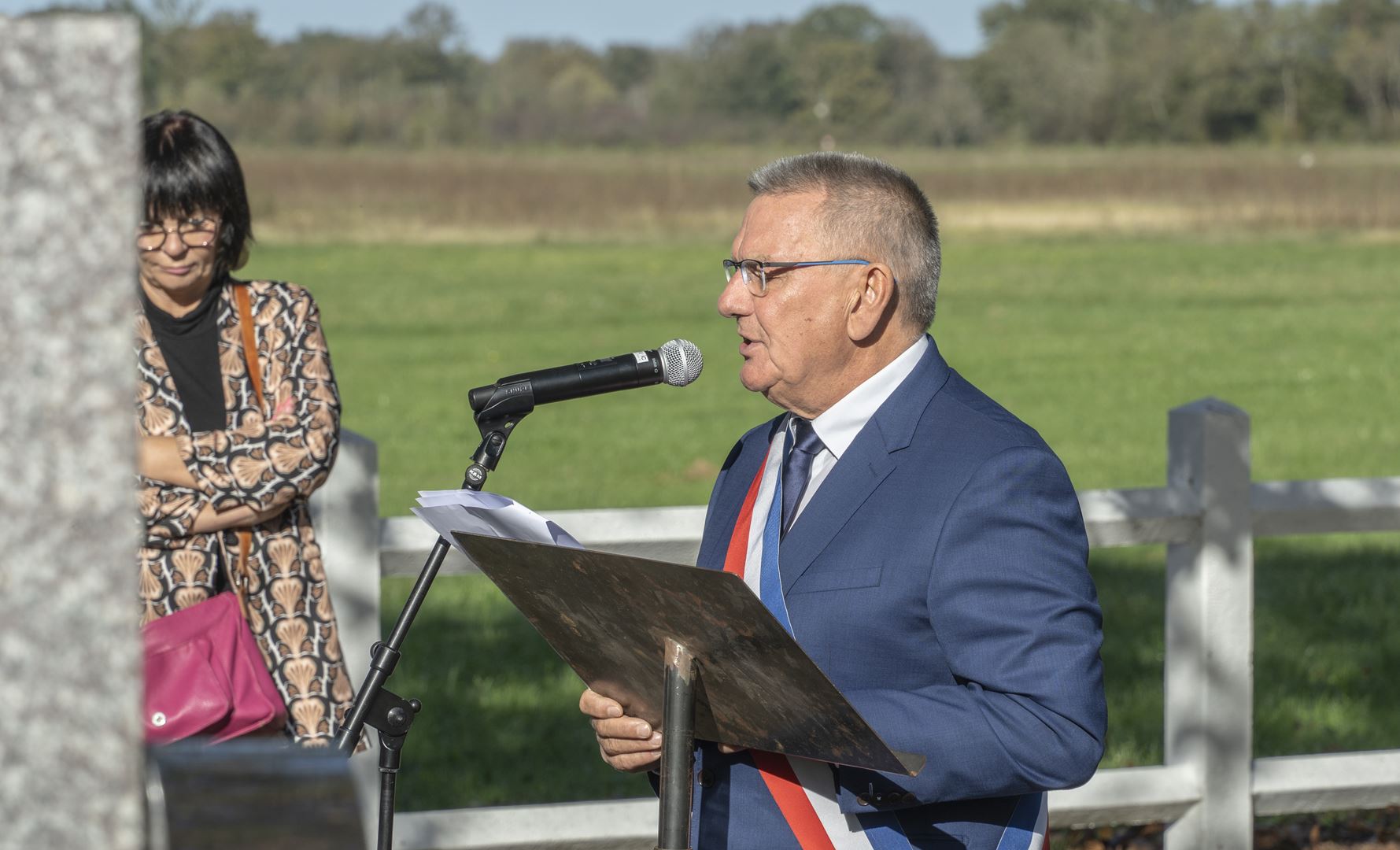 Inauguration stèle